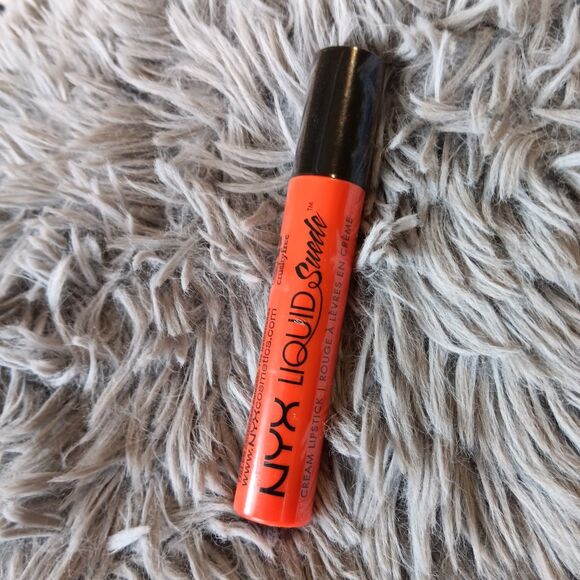 NYX Liquid Suede Cream Lipstick Orange County - Picture 1 of 1